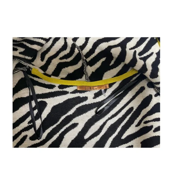 Belldini Womens Hoodie Cardigan Sweater Size L Black-Beige Animal Print cotton - Picture 8 of 9